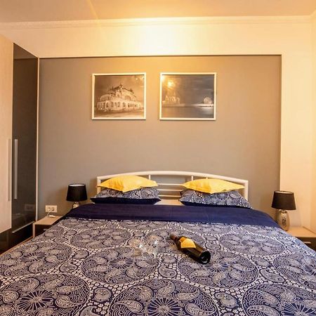 Modern & Stylish Apartment Excellent Location Superhost كونستانتا المظهر الخارجي الصورة